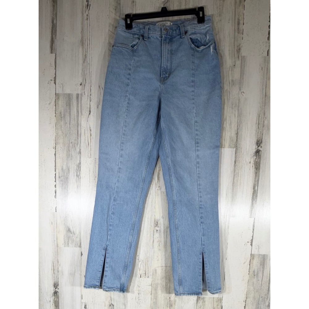 Abercrombie & Fitch 90s Straight Ultra High Rise Jeans 29/8 Split Hem Seam